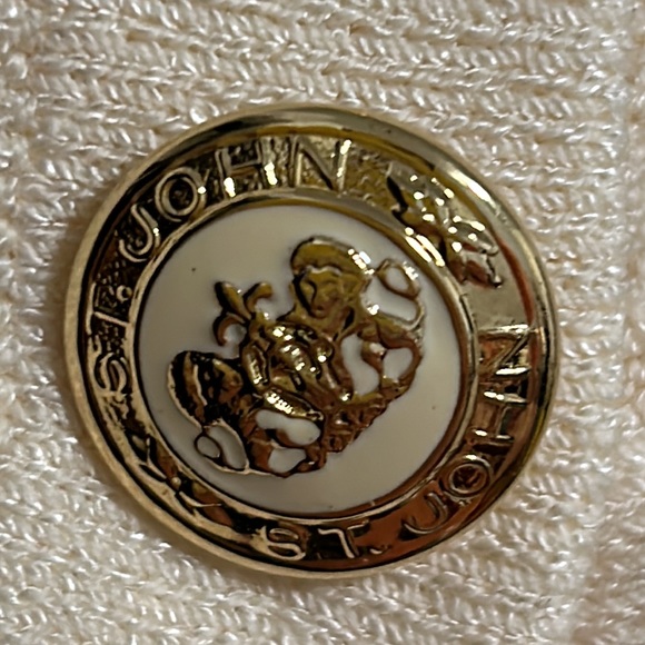 Never worn St. John knit jacket - Picture 2 of 7